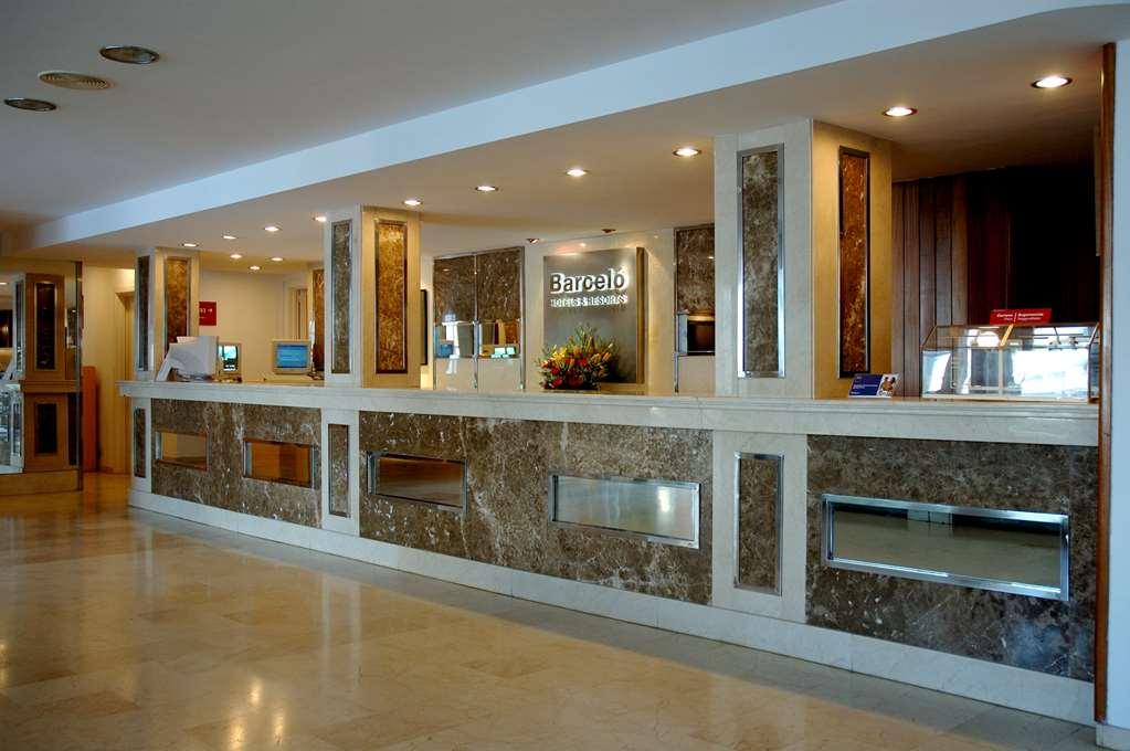 Barcel Ponent Playa Hotell Cala D´Or Inreriör bild