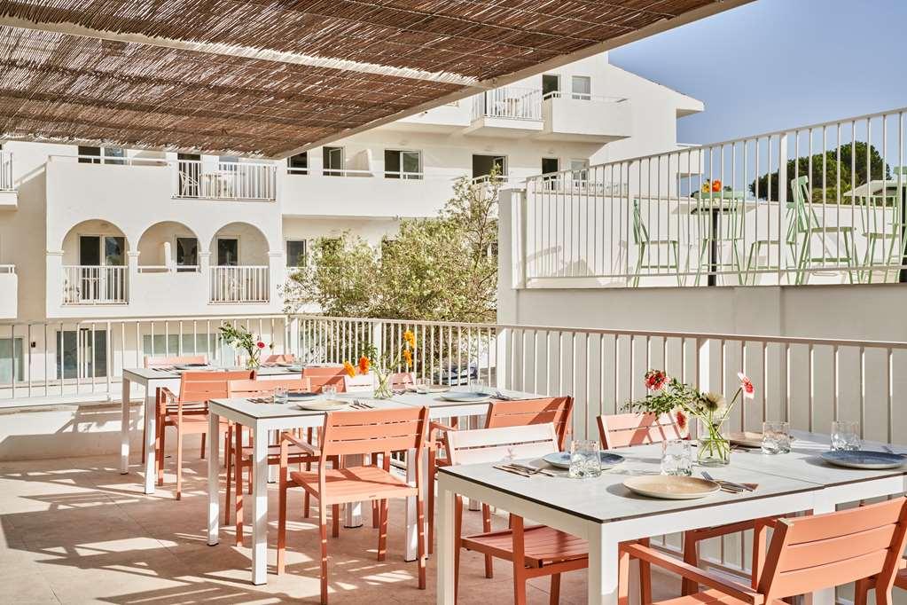 Barcel Ponent Playa Hotell Cala D´Or Restaurang bild