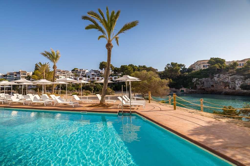Barcel Ponent Playa Hotell Cala D´Or Bekvämligheter bild